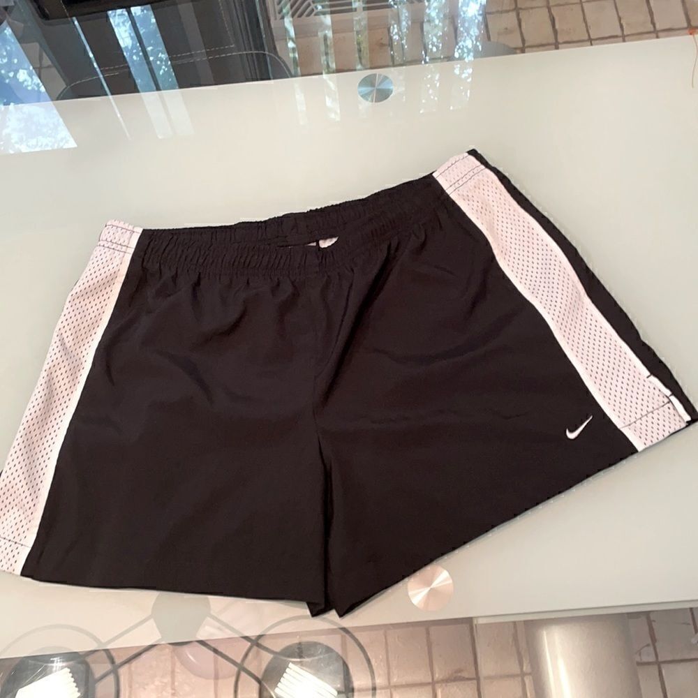 Nike shorts large 13-14 black white stripes